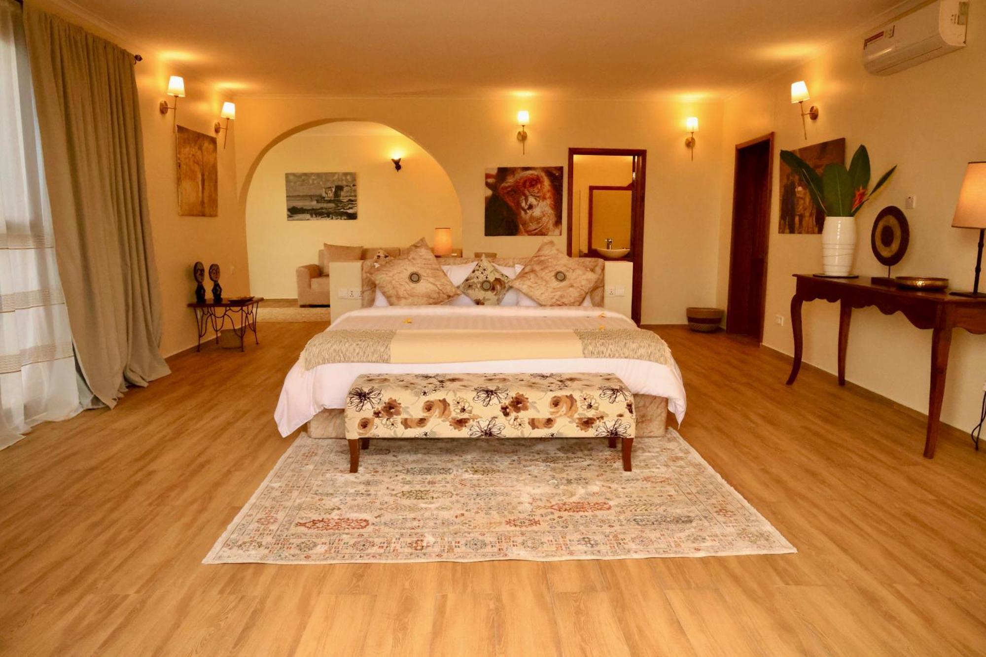 Pink Flamingo Boutique Hotel Moshi Bagian luar foto