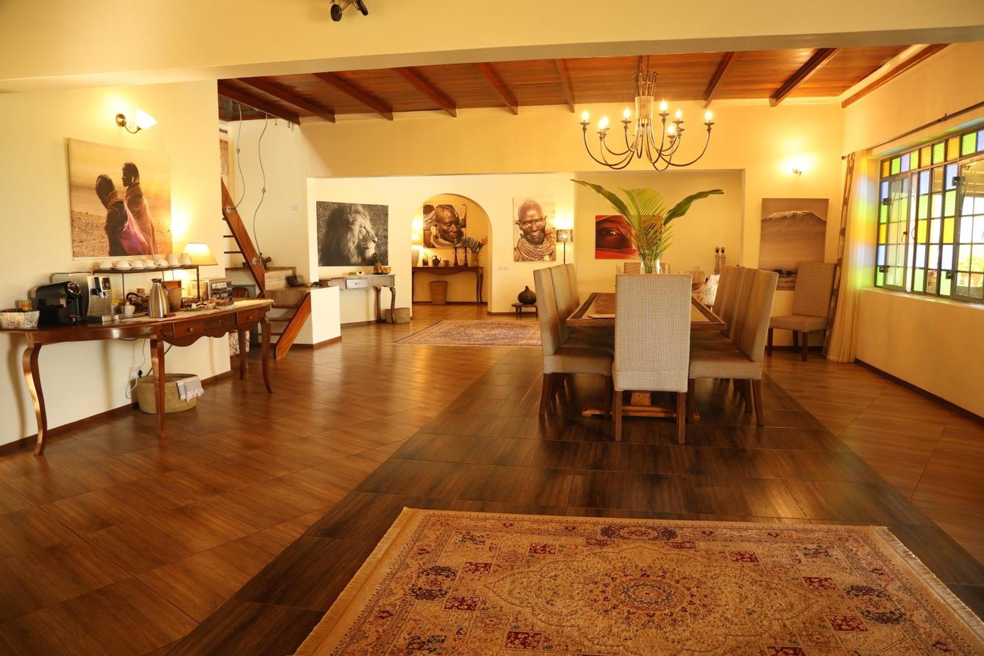 Pink Flamingo Boutique Hotel Moshi Bagian luar foto
